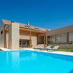 Sound Of Silence Villa *