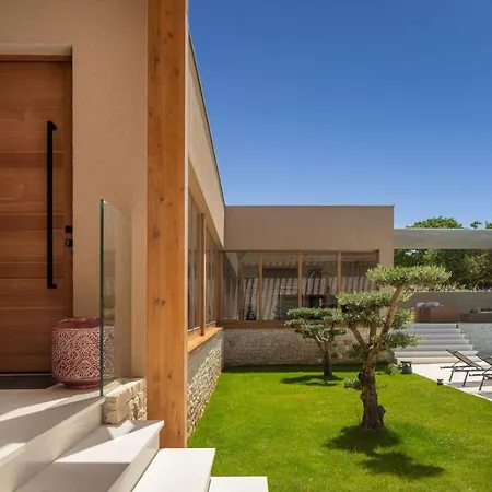 Villa Sound Of Silence *