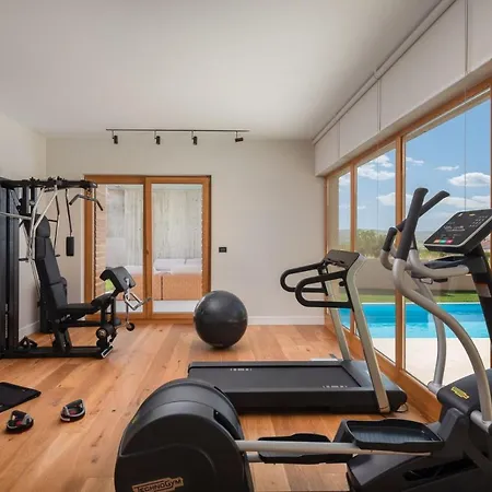 Vila Sound Of Silence *