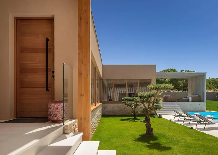 Villa Sound Of Silence *