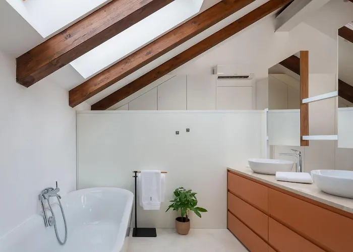 Villa Sound Of Silence